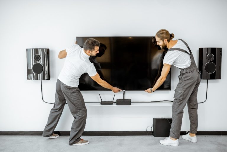 Comment accrocher solidement un téléviseur de 30 kg sur une cloison en — free download