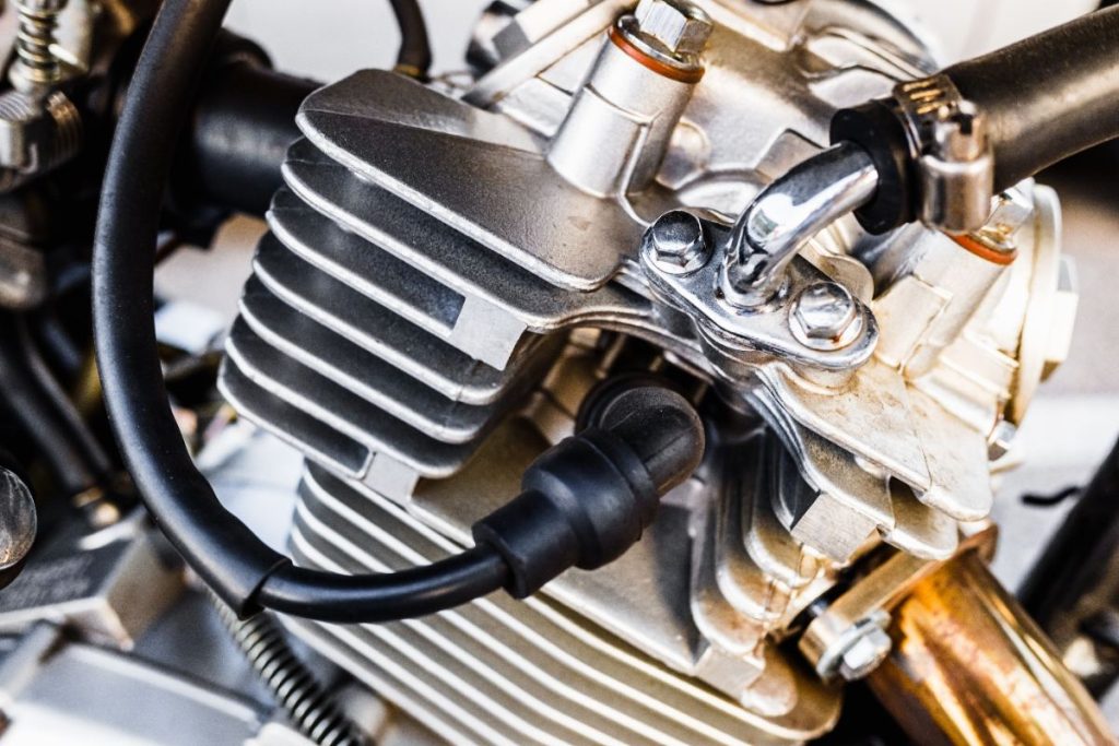 Un moteur 2 temps trop compressé